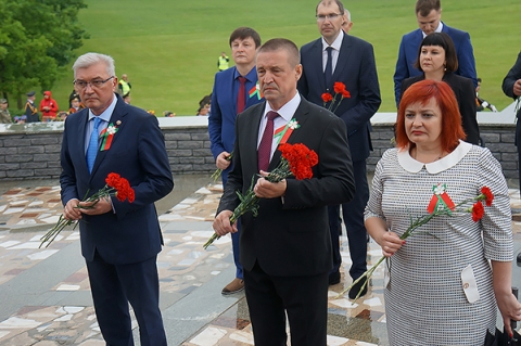 День Независимости Беларуси является символом национальной гордости, доблести и славы — Леонид Заяц
