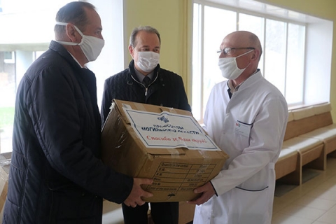 Профсоюзы Могилевской области оказывают благотворительную помощь учреждениям здравоохранения региона