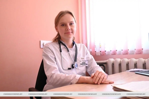Молодой врач общей практики Елизавета Свирейко начинает свой трудовой путь в Чериковской ЦРБ