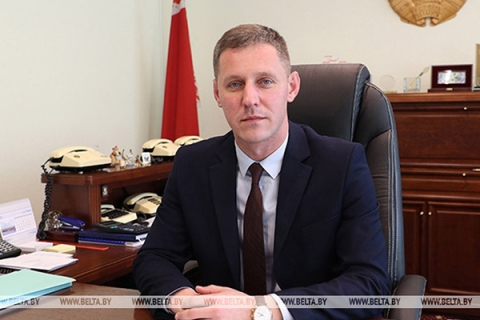 Пархамович рассказал о развитии городов-спутников, строительстве арендных домов и электрификации жилья