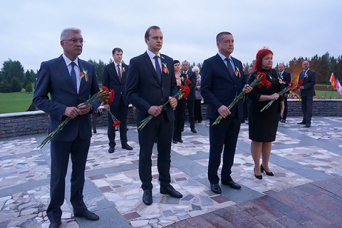 Великая Победа одержана благодаря стойкости и единству всех советских людей — Леонид Заяц