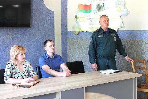 В районе прошли встречи руководства с трудовыми коллективами
