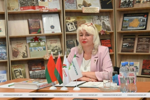 &laquo;Мы должны сделать всё, чтобы в Беларуси были здоровые и крепкие семьи&raquo; &mdash; председатель районного отделения Белорусской партии &laquo;Белая Русь&raquo; Наталья Фантанская