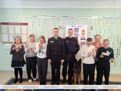 Сюрпризы и радость: воспитанников Чериковского коррекционного центра порадовали необычным визитом