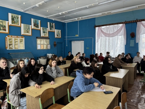Встреча учащихся с первым секретарем Чериковского РК БРСМ