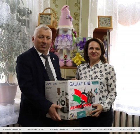 В атмосфере добра прошло мероприятие ко Дню инвалидов в Чериковском РЦСОН