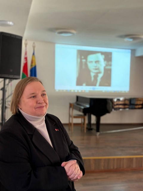 В МГУ имени Аркадия Кулешова проходят памятные мероприятия к 112-летию со дня рождения народного поэта