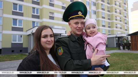 Лукашенко поздравил Гродненскую погрангруппу с 80-летием со дня образования