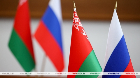 Лукашенко совершит официальный визит в Россию, переговоры с Путиным запланированы на 13 марта