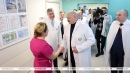 Лукашенко - медикам: будем стараться, чтобы вы работали на родной земле, а не бегали в поисках лучшей жизни